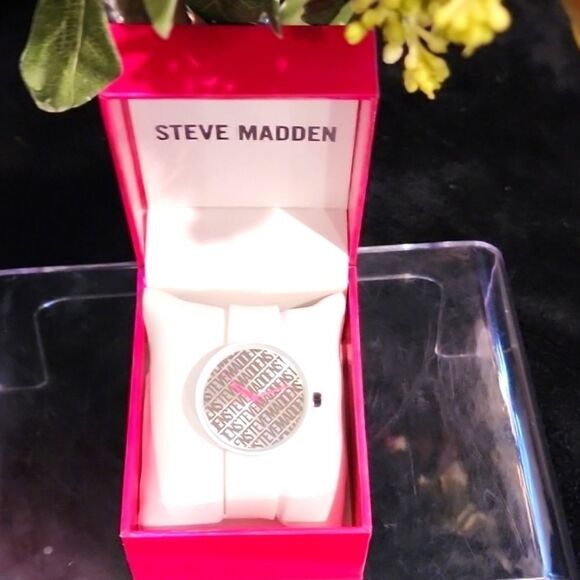 Steve Madden Logo Crazy Silicone Watch- White w/Pink Dial main image 4
